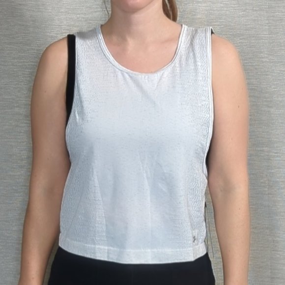 Under Armour exercise Tank Top - Picture 2 of 11